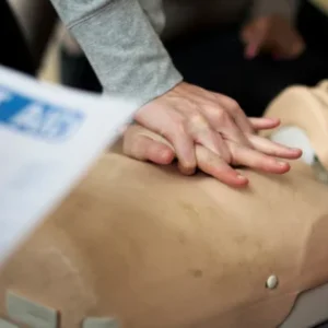 Emergency First Aid at Work Course in London